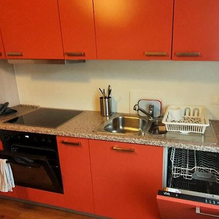Sensi Living Station Apartman Pfäffikon Kültér fotó