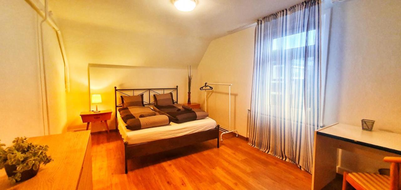 Sensi Living Station Apartman Pfäffikon Kültér fotó