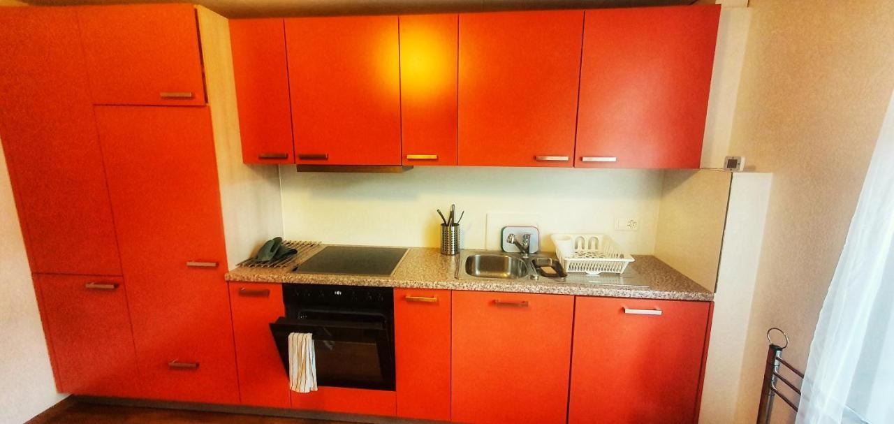 Sensi Living Station Apartman Pfäffikon Kültér fotó