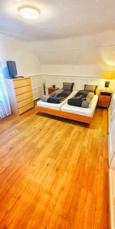 Sensi Living Station Apartman Pfäffikon Kültér fotó