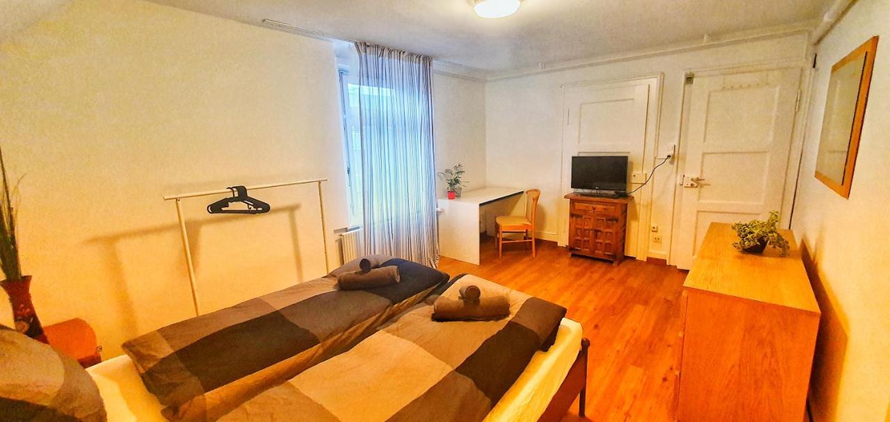 Sensi Living Station Apartman Pfäffikon Kültér fotó